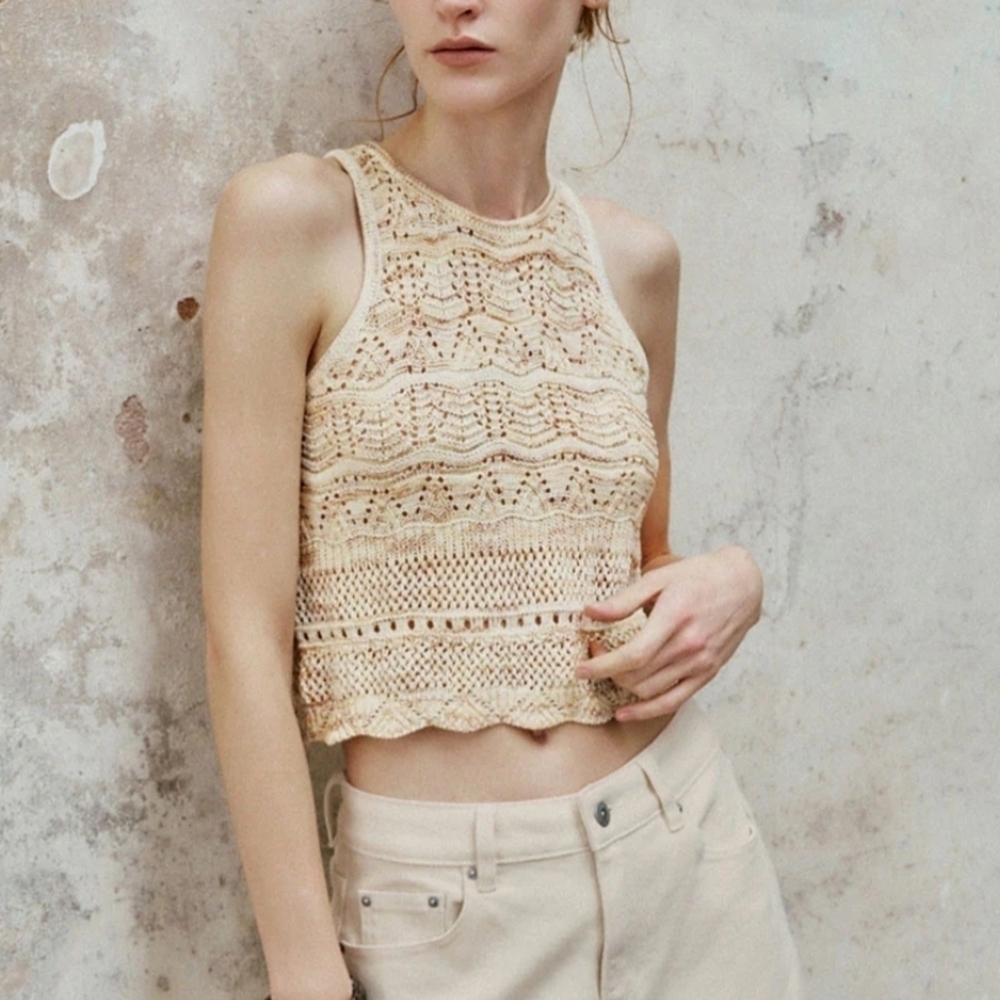 Chic Beige Crochet Women's Crop Top